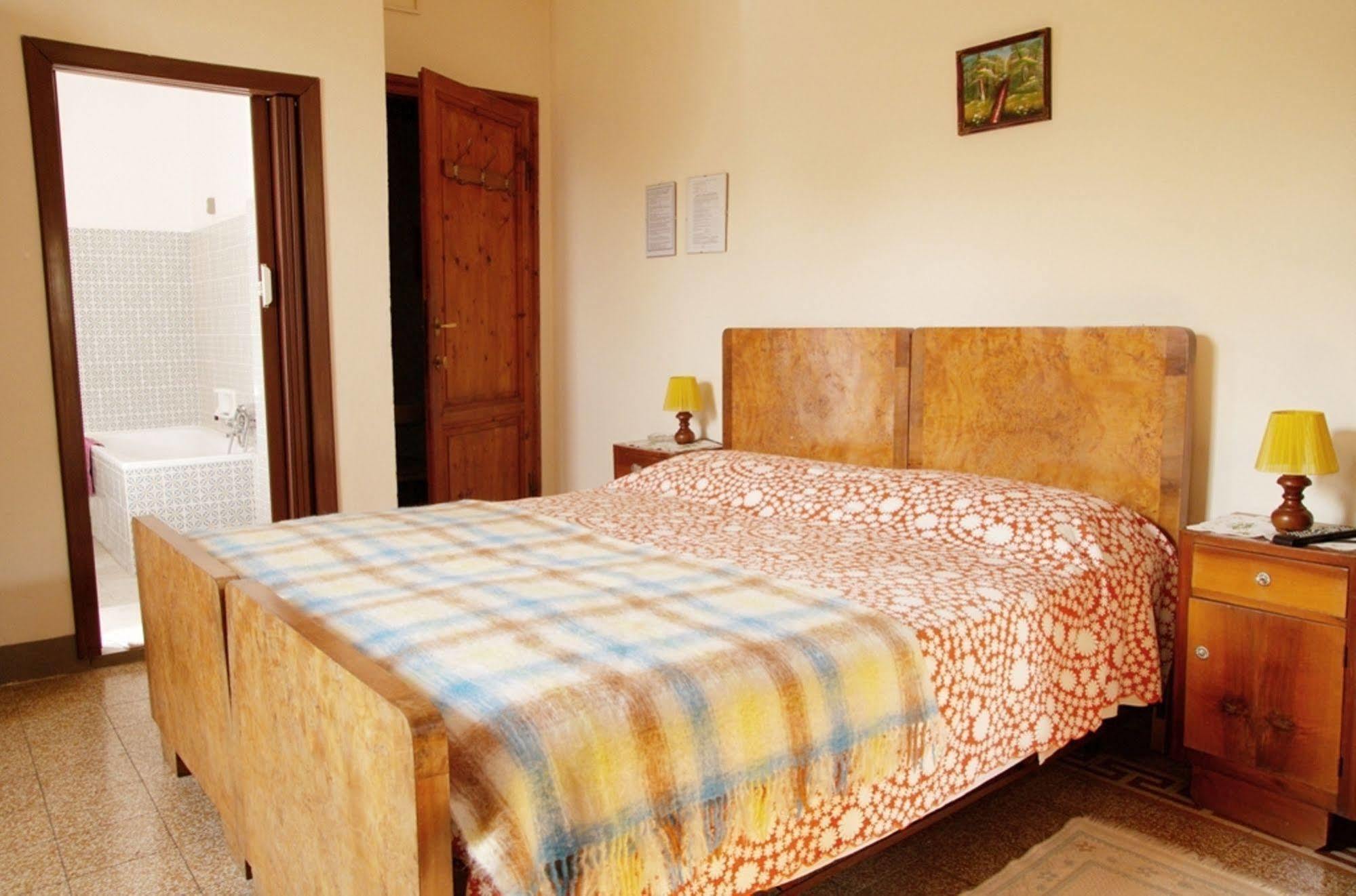 Albergo Ristorante Guidi Pistoia Esterno foto